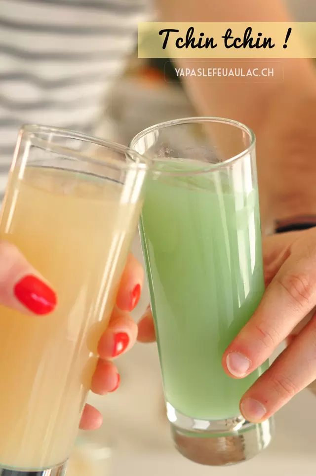 Tchin tchin! Un apéro au pastis ou au ricard additionné de sirop, comme dans le Sud!