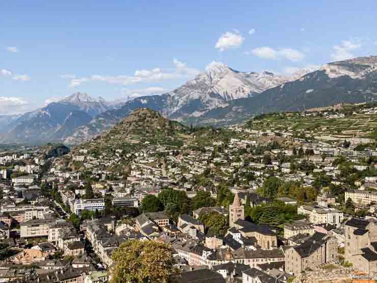 Vue sur SIon depuis Valère - par le blog d'escapades en Suisse Yapaslefeuaulac